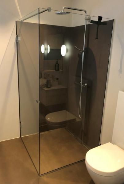 Bath bruseniche m/fast v&aelig;g - Klar glas - Krom