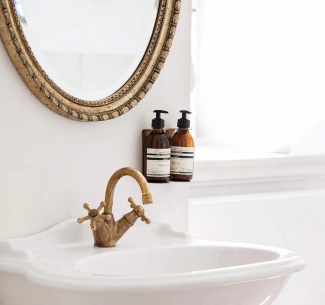 Toni Copenhagen dobbelt s&aelig;beholder t/v&aelig;g - &AElig;gte messing