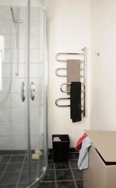 Kriss Flex U H&aring;ndkl&aelig;det&oslash;rrer m/4 arme - 45x95,6 cm - Krom