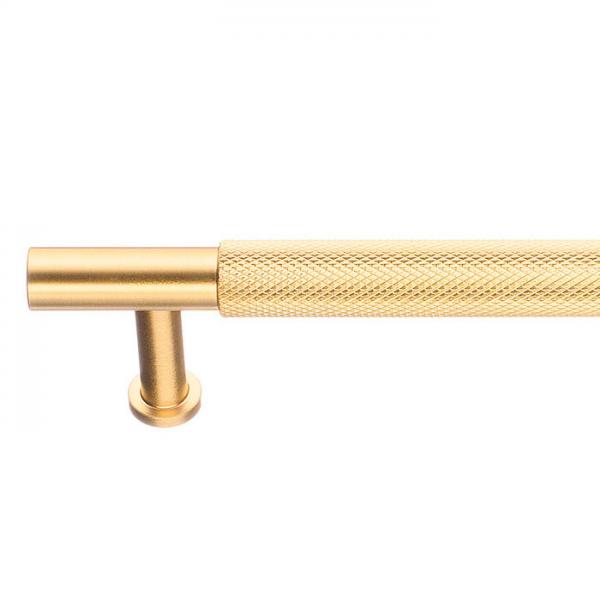 Beslagsboden B6361 m&oslash;belgreb m/crystal cut - B&oslash;rstet messing