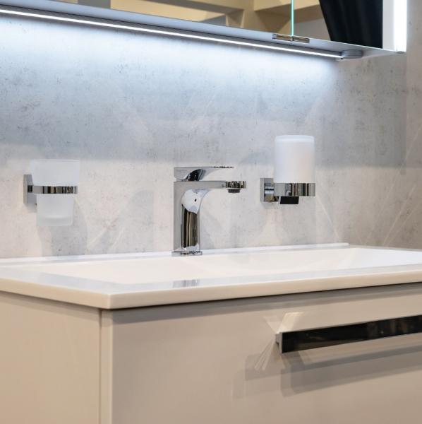 Smedbo House s&aelig;bedispenser krom/mat glas