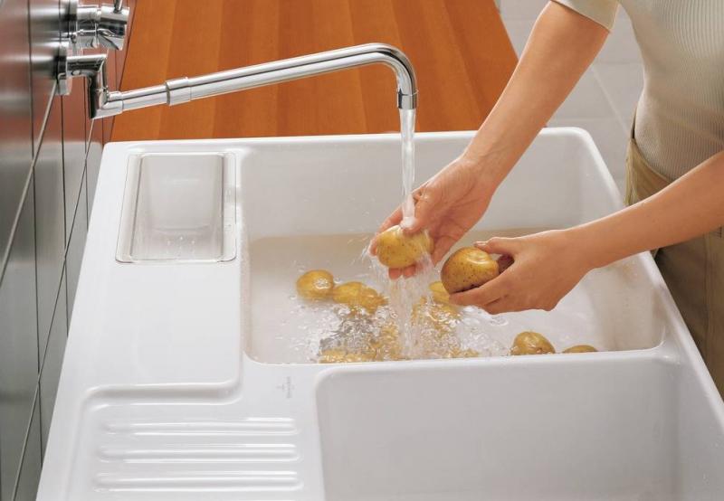 V&B 90 Evier Tradition dobbelt k&oslash;kkenvask i porcel&aelig;n - Ceramic+