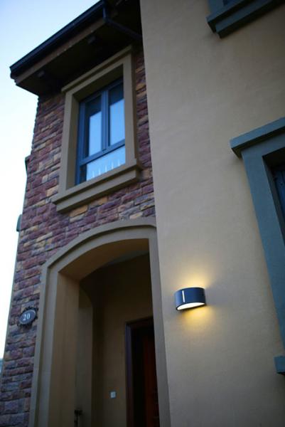 Lutec Architectural Bonn udend&oslash;rslampe til v&aelig;g