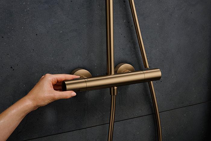 hansgrohe Pulsify S Puro 260 Showerpipe 1jet m/EcoSmart og Ecostat Fine - B&oslash;rstet bronze